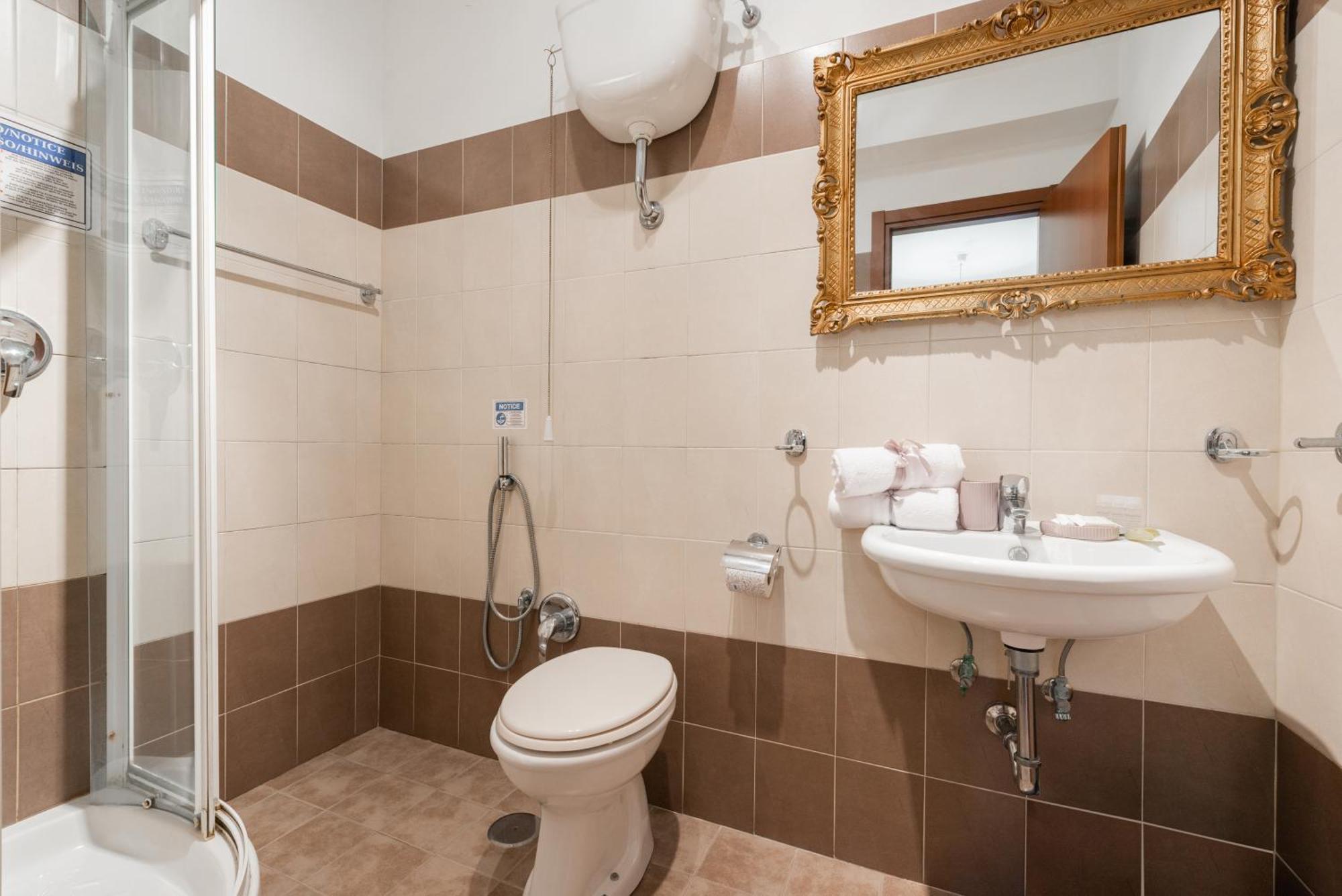 Rome'S Best Holidays Guest House Buitenkant foto