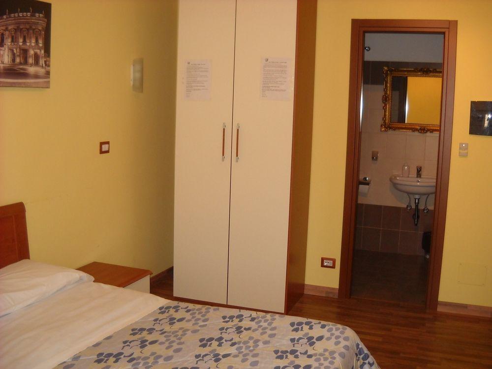 Rome'S Best Holidays Guest House Buitenkant foto