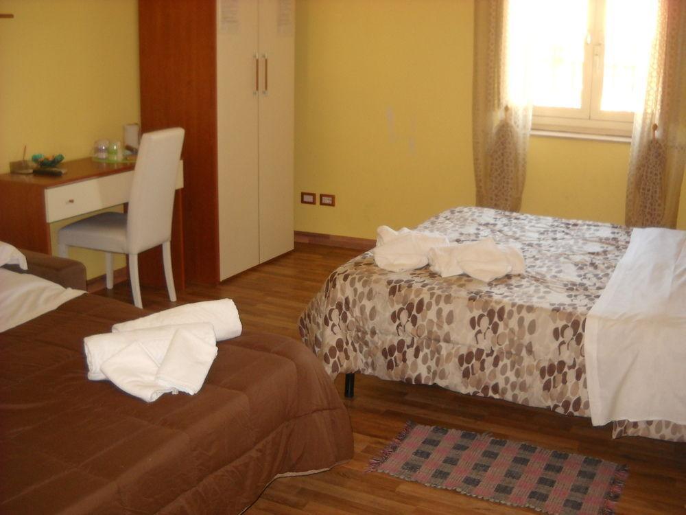 Rome'S Best Holidays Guest House Buitenkant foto