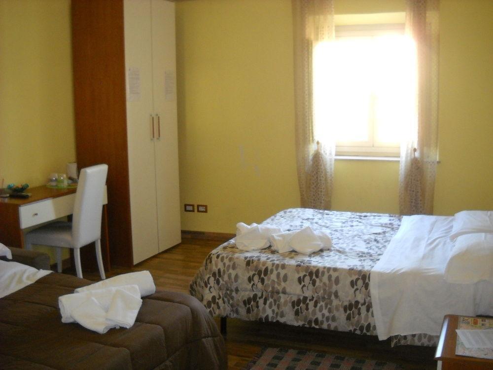 Rome'S Best Holidays Guest House Buitenkant foto